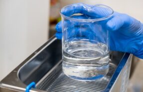 agua tratada con ozono